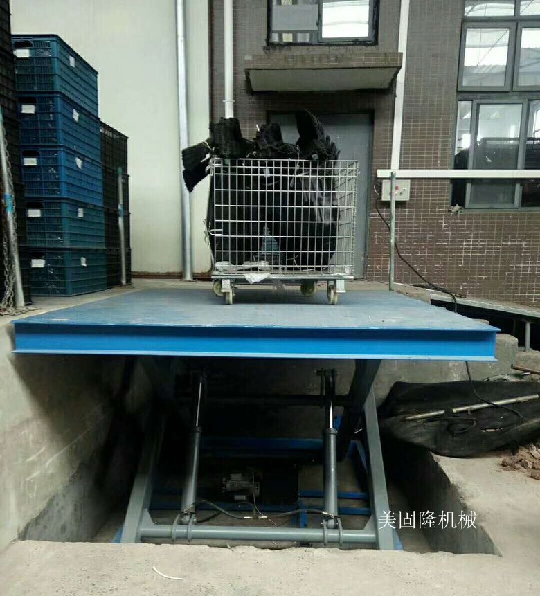 白城固定式升降货梯厂家
